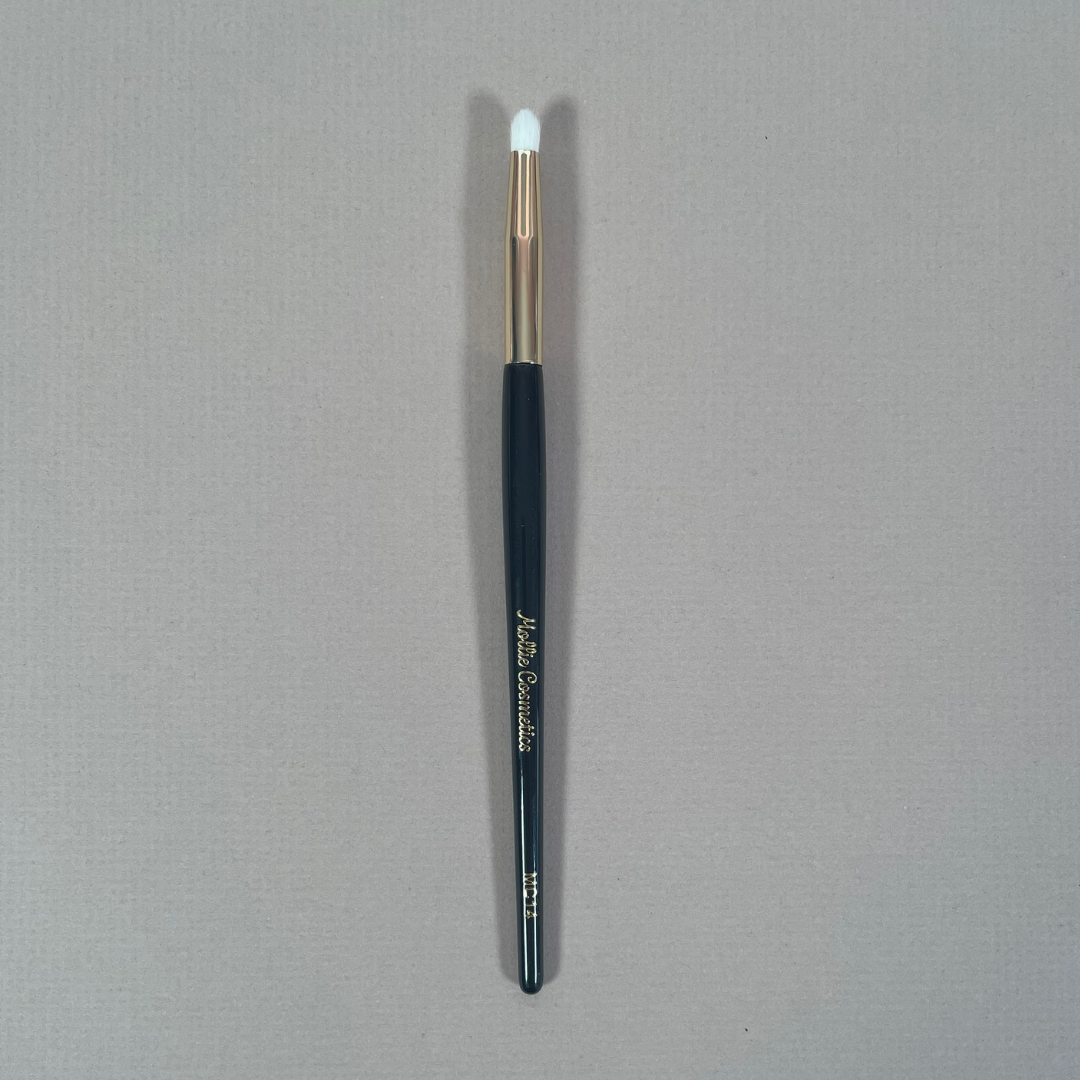 MC14 - Precision Eyeshadow Brush