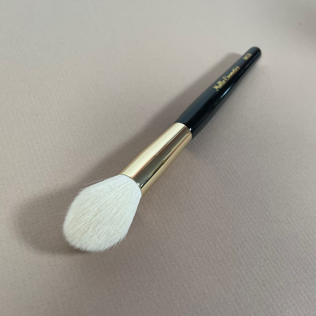 MC8 - Tapered Powder Brush