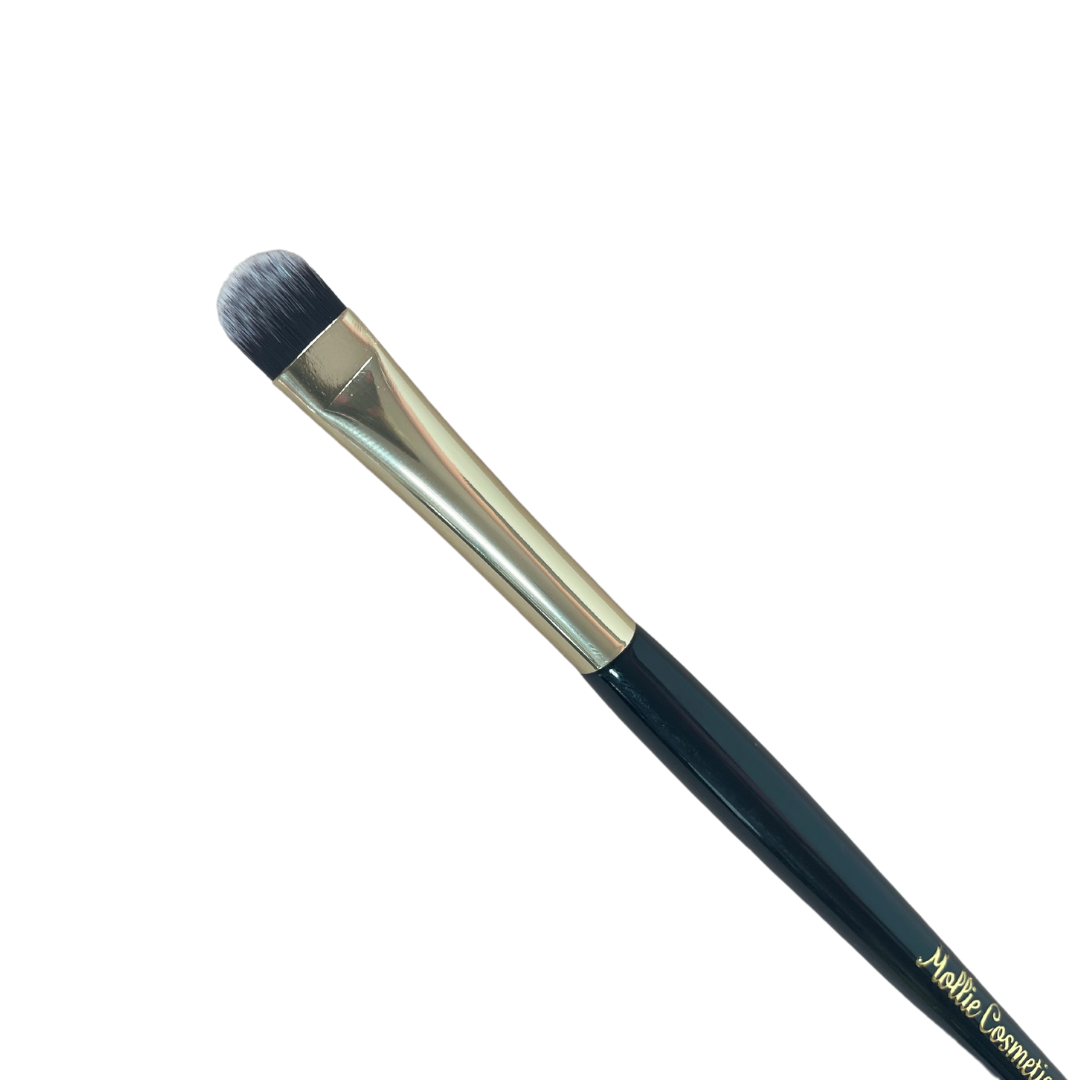 MC18 - Flat Eyeshadow Brush