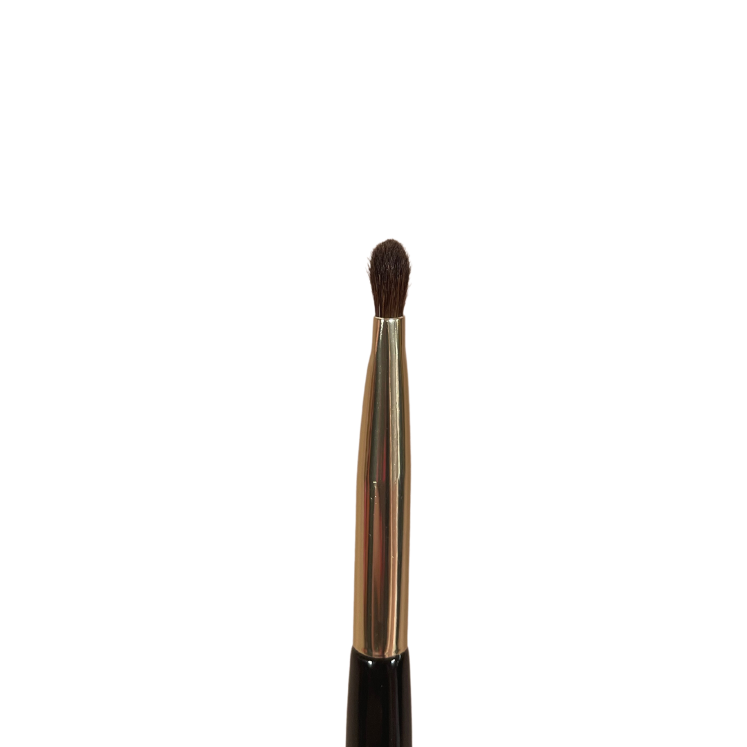 MC22 - Small Eyeshadow/Smudger Brush