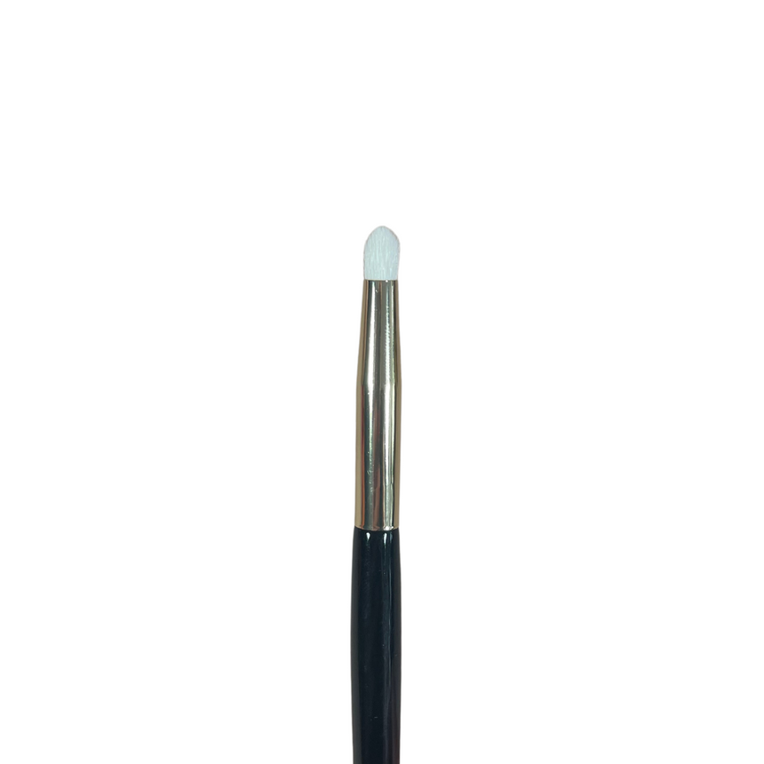 MC14 - Precision Eyeshadow Brush