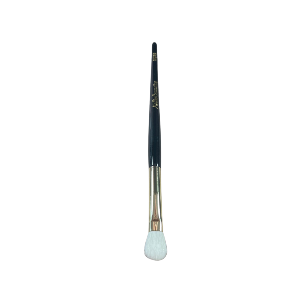 MC15 - Eyeshadow Definer Brush