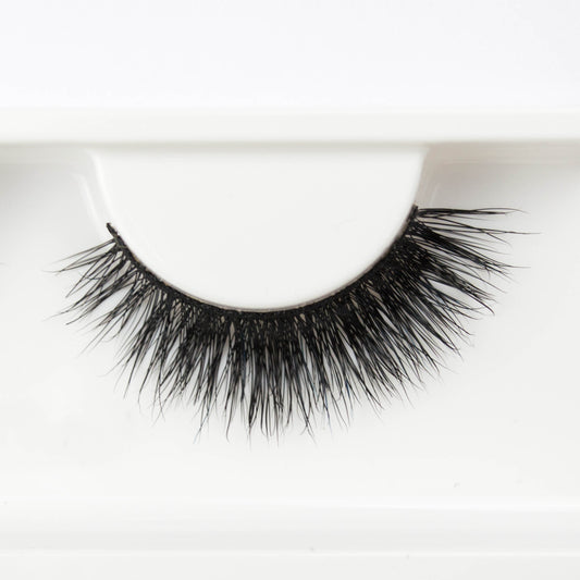 MCM8 Mink Eyelashes