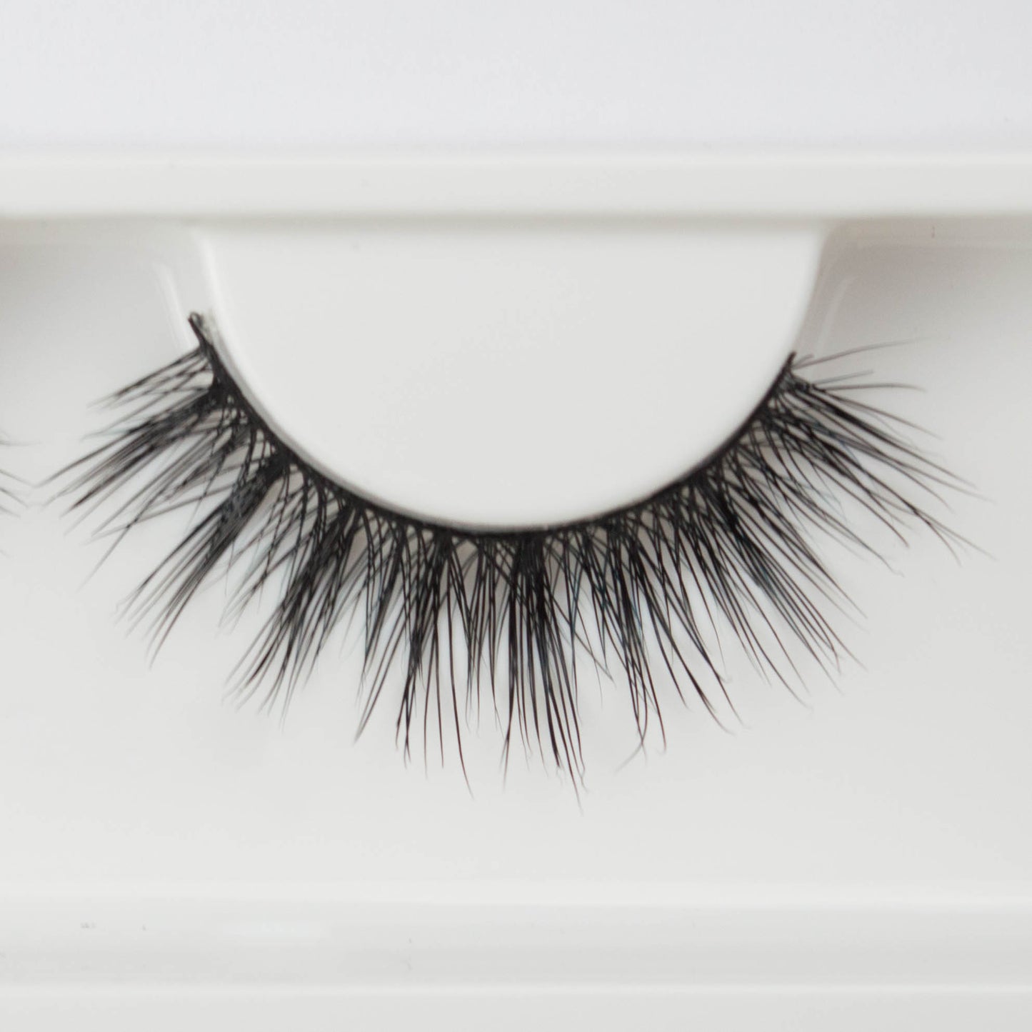 MCM18 Mink Eyelashes